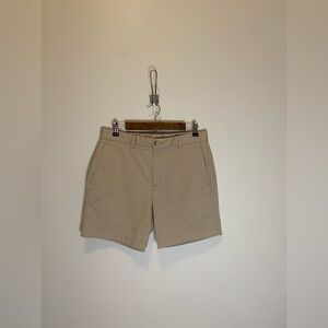 Vineyard Vines Men's Khaki Flat Front Shorts
